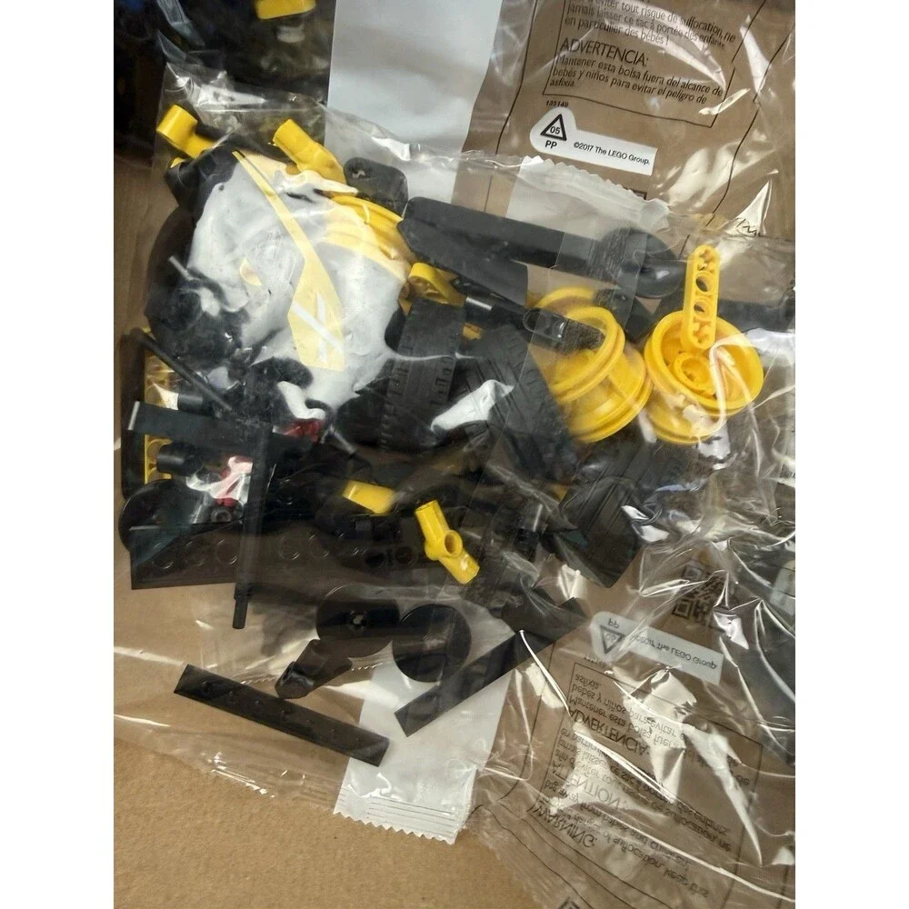 LEGO 42151 Technic Bugatti Bolide Technic Incomplete Set Race Car -No Manual Box